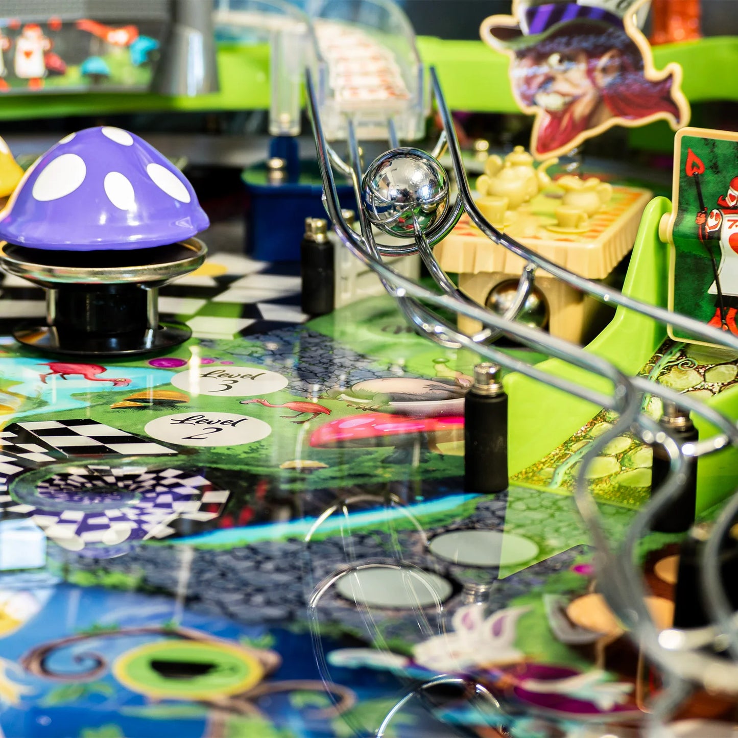 Alice Goes To Wonderland Pinball Machine