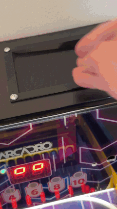 Overview of the arhinko machine gameplay